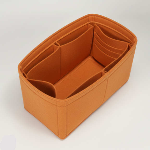 Organisateur feutre orange maxi hobo Chanel Farnelle