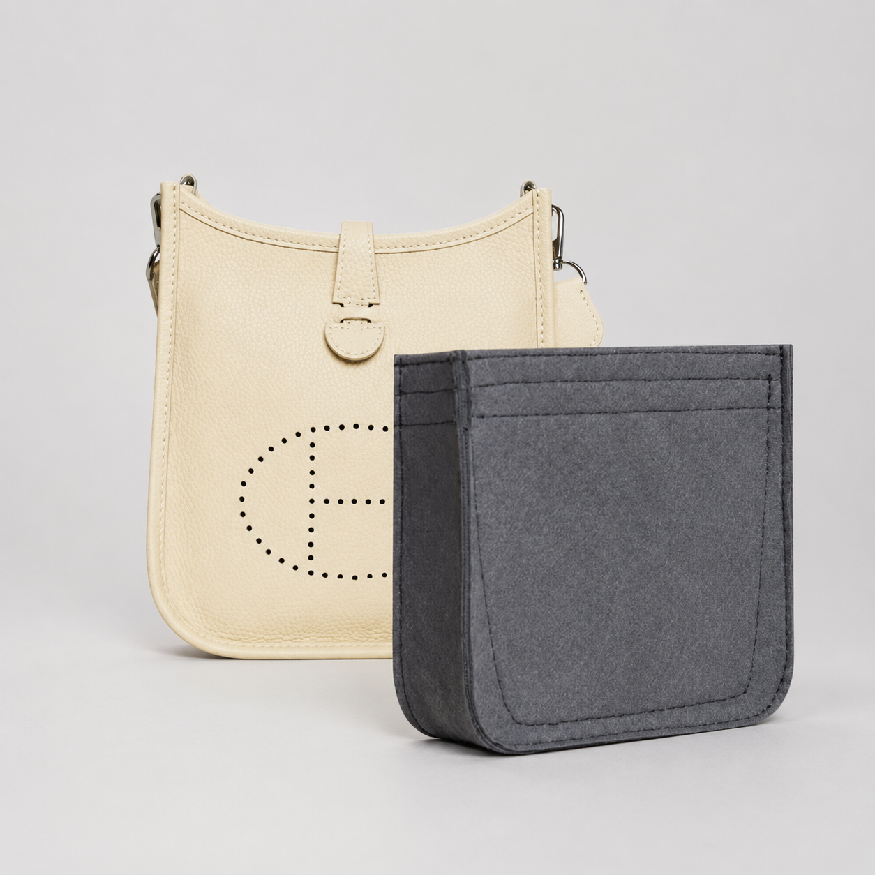 Organisateur en feutre pour sac Evelyne Hermès - Farnelle
